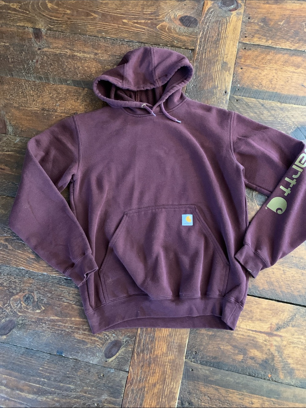 Carhartt Men’s Maroon/Burgundy Pullover Hoodie small (woman’s small/medium fit